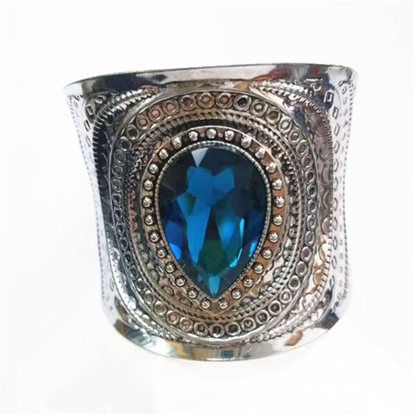 Bohemian Simple Inlaid Water Drop Gemstone Bead Claw Bracelet - Image 2