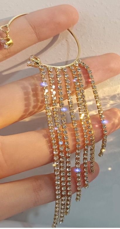 Fashionable And Simple Long Tassel Earrings - Image 3