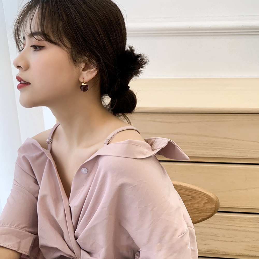 Crystal Ball Heart-shaped Retro Stud Earrings - Image 5