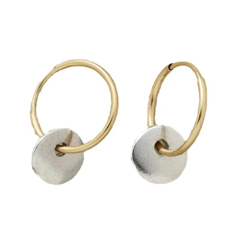 Simple Circle Dual Color Electroplated Earrings - Image 5
