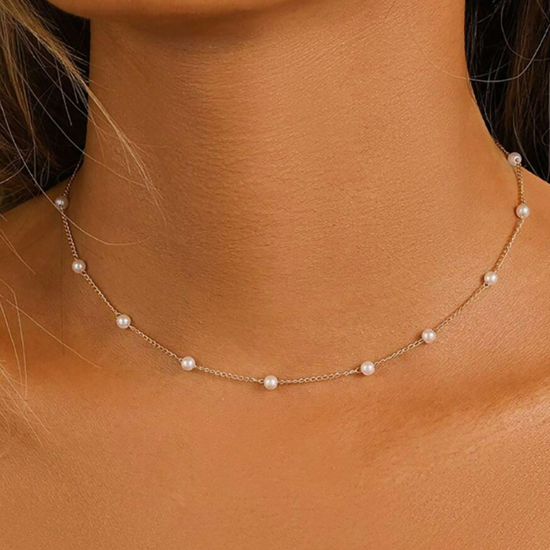 Creative Retro Elegant Necklace Women