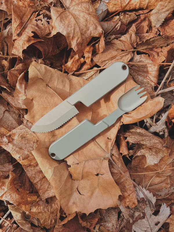 Two-in-one Camping Tableware Knife And Fork Combination - Image 3