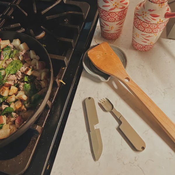 Two-in-one Camping Tableware Knife And Fork Combination - Image 4